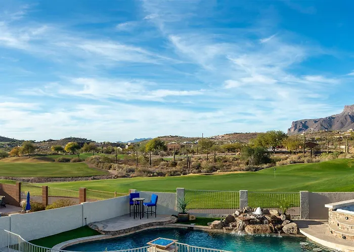 Breathtaking Family Retreat In Elite Gold Canyon! Casa vacanze Gold Canyon