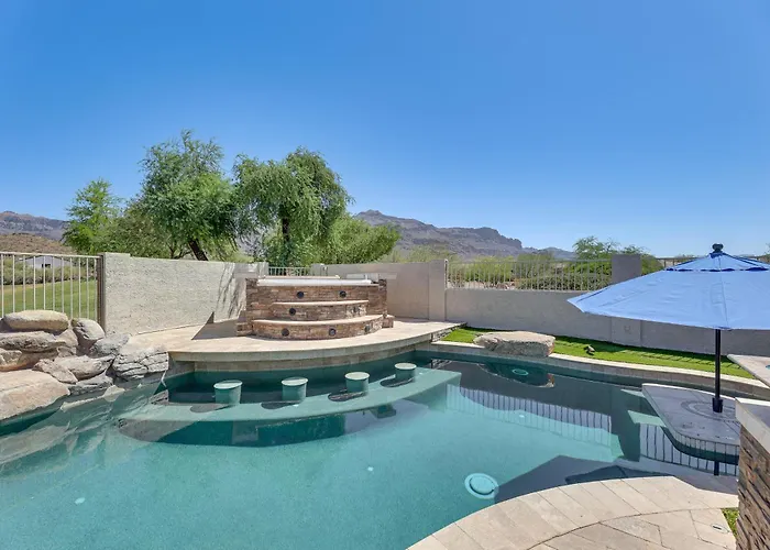 Casa vacanze Breathtaking Family Retreat In Elite Gold Canyon!