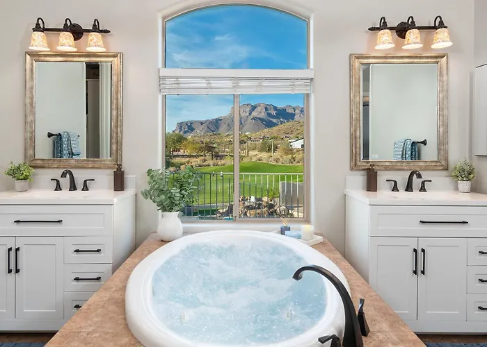 Casa vacanze Breathtaking Family Retreat In Elite Gold Canyon!